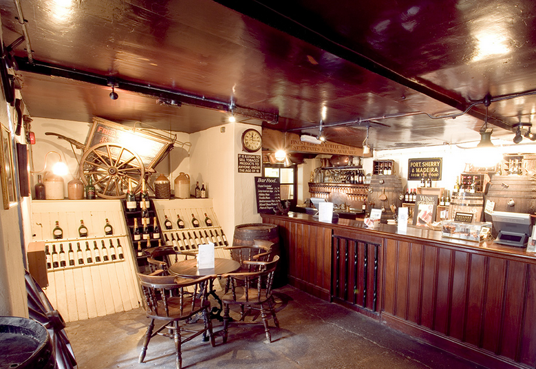 Davy's Wine Vaults Greenwich London Bar Reviews DesignMyNight