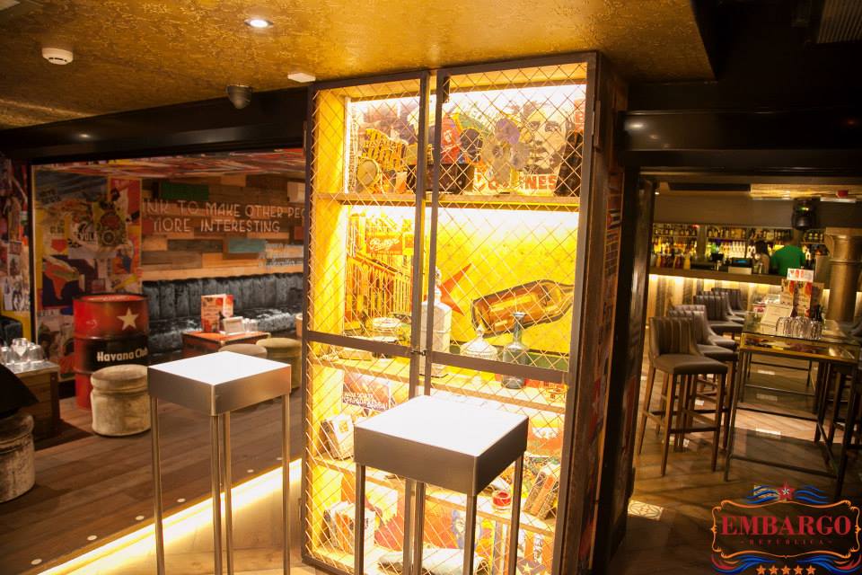 Embargo Republica, Chelsea London