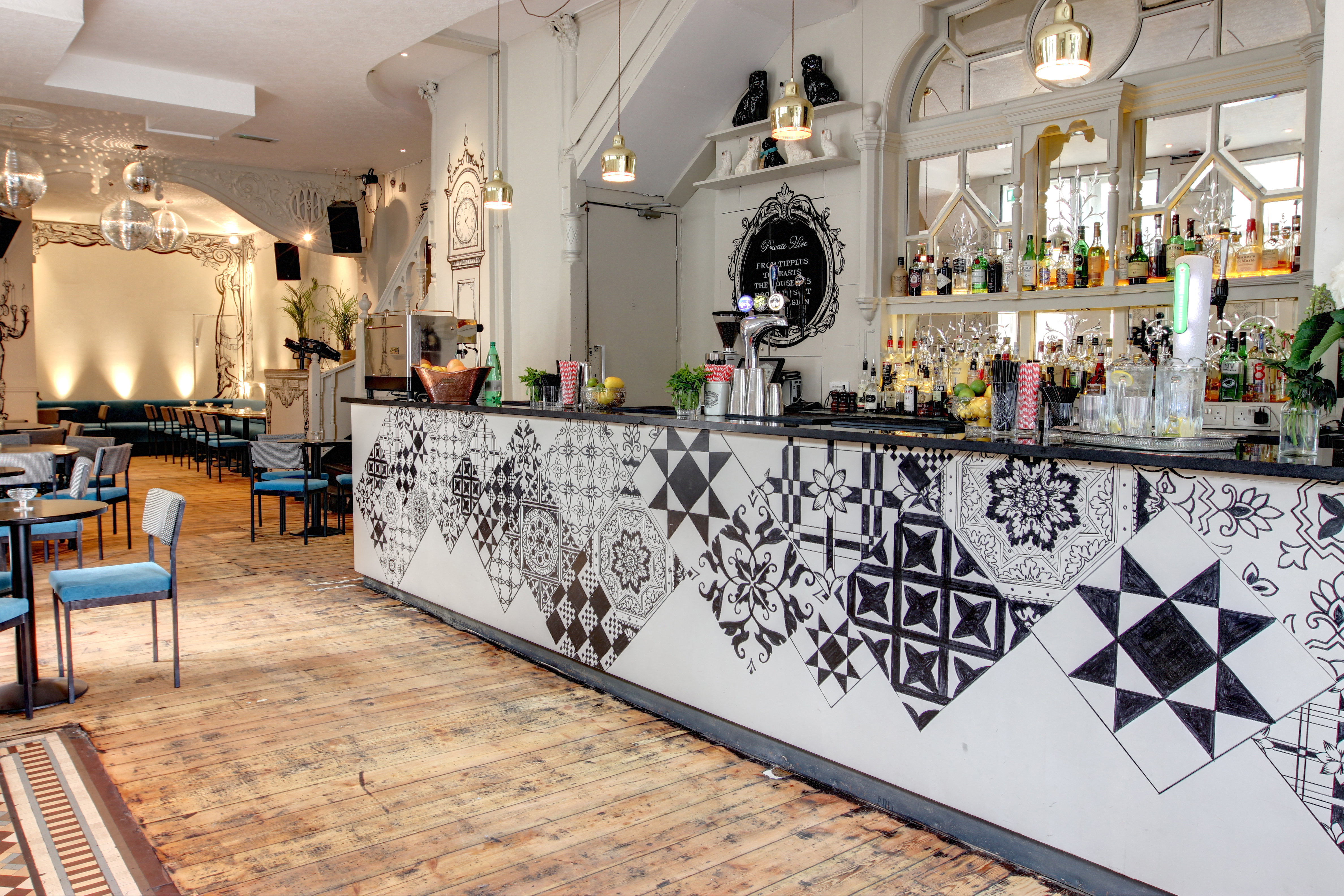 The Dead Dolls House Valentine's Dinner Angel, London Date Night