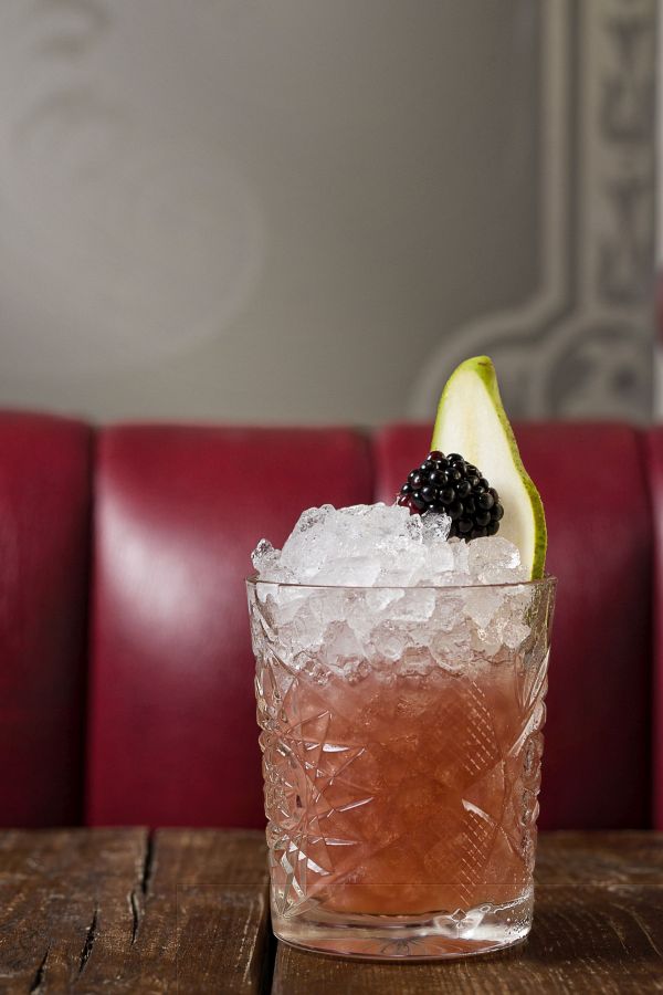 Shaker and Company Bar Hampstead Road Euston London Reviews DesignMyNight