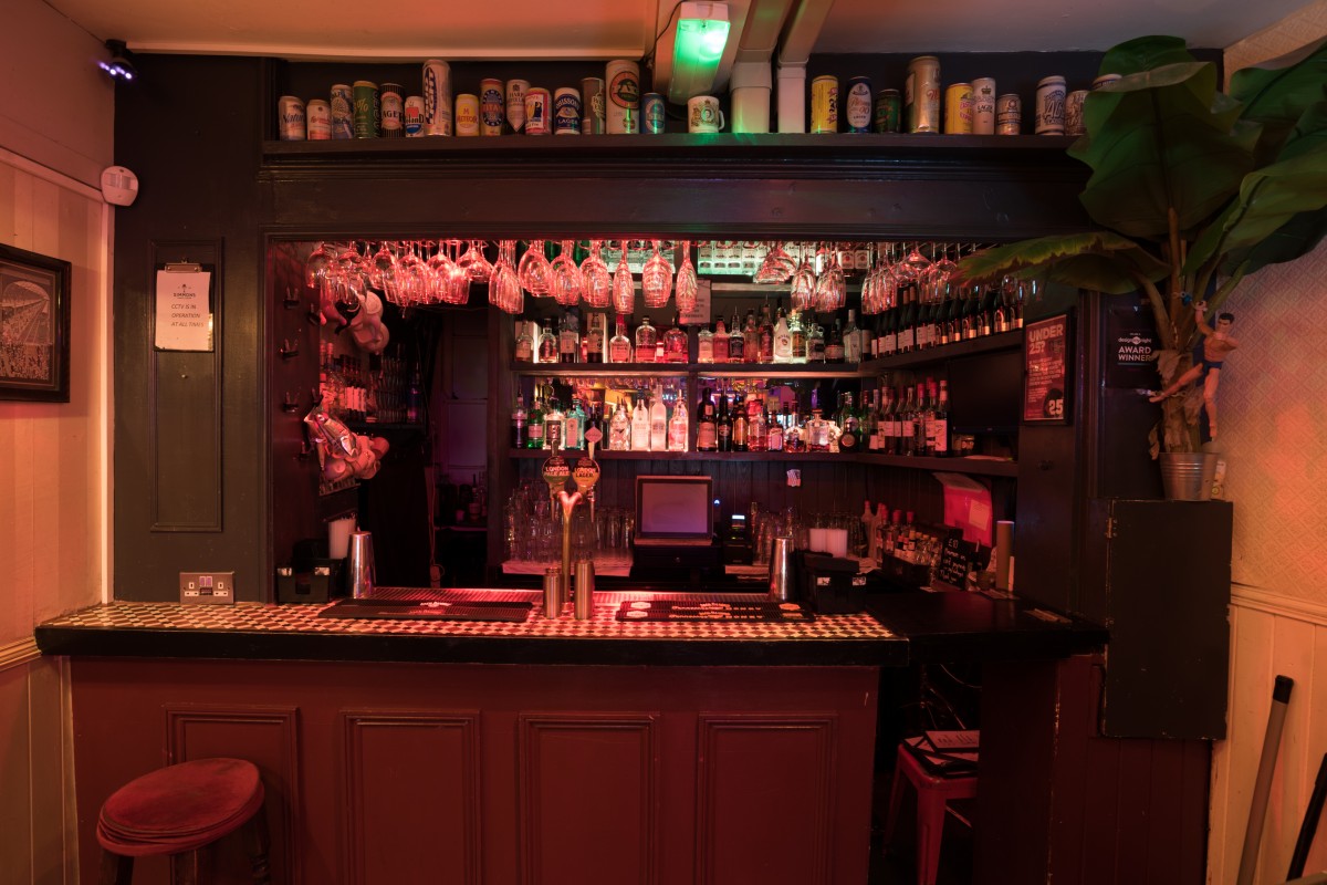 Simmons King's Cross London Cocktail Bar Reviews DesignMyNight