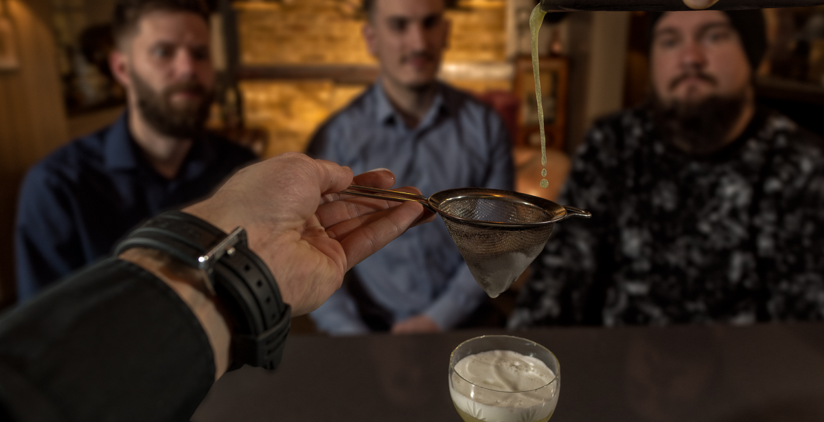 A 3 Cocktail Masterclass For Two With Food