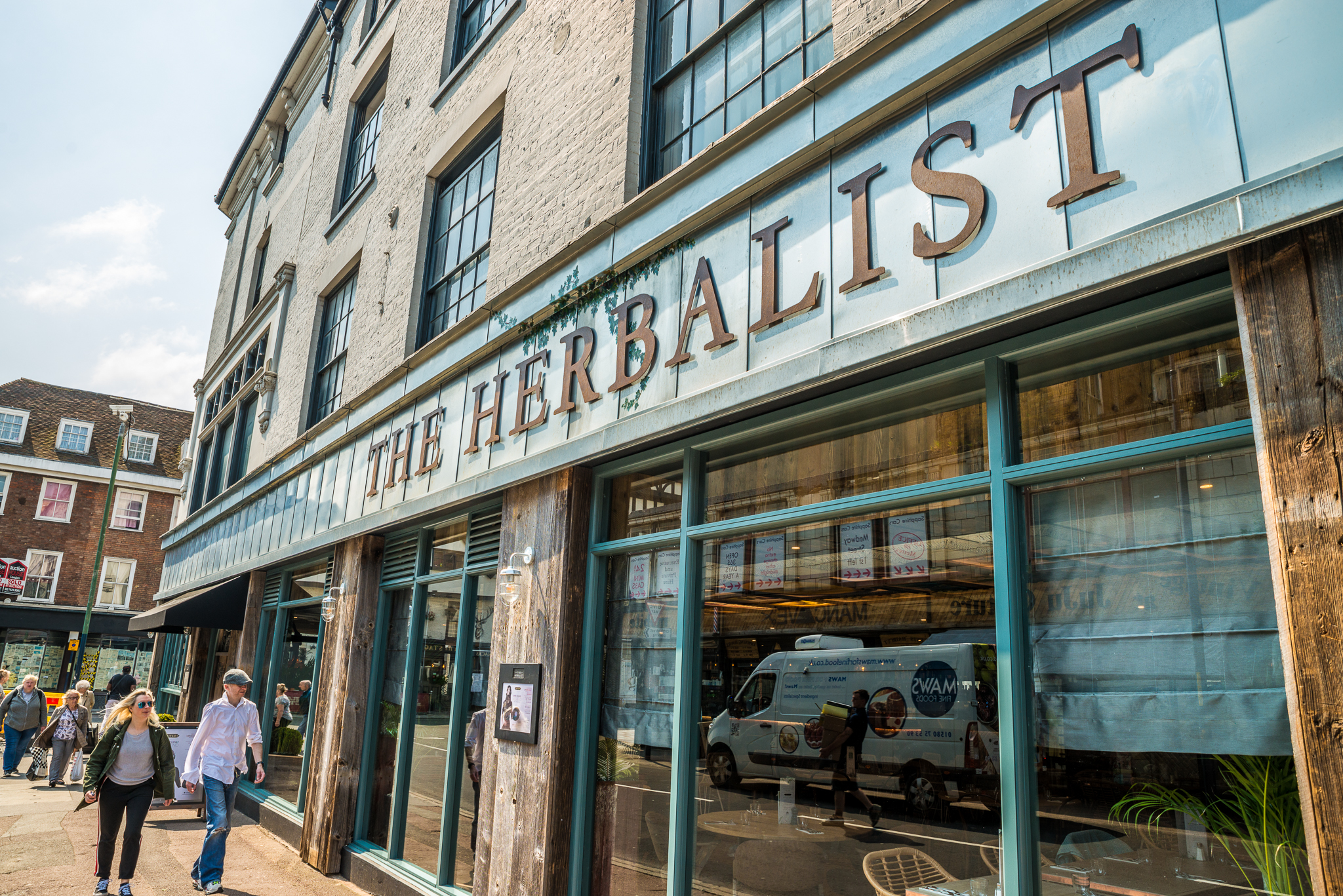 The Herbalist & Junipers UK Pub Reviews DesignMyNight