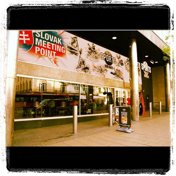 The Sports Cafe Piccadilly London Bar Reviews DesignMyNight