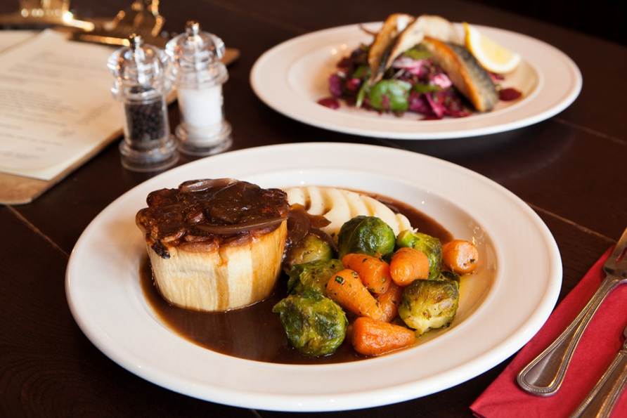 Queen's Head Hammersmith London Pub Reviews DesignMyNight