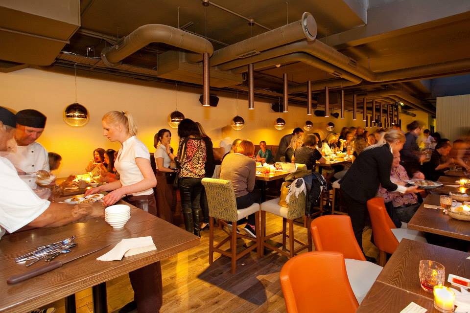 Coconut Bar Kitchen St Mary S Butts Reading Restaurant Bar