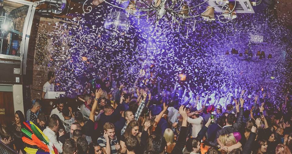 Revolution Cocktail Bar Bath Bar Reviews London DesignMyNight