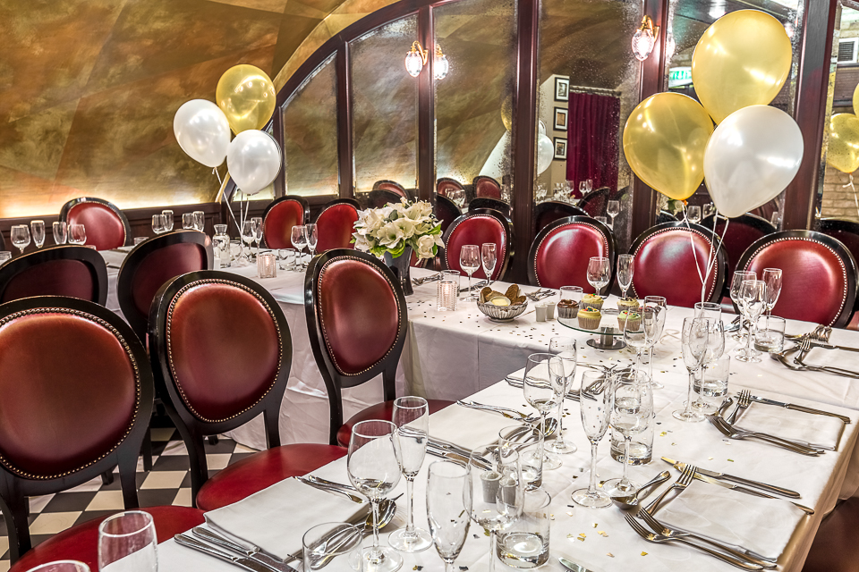 Tuttons Vaults Covent Garden London Bar Reviews DesignMyNight