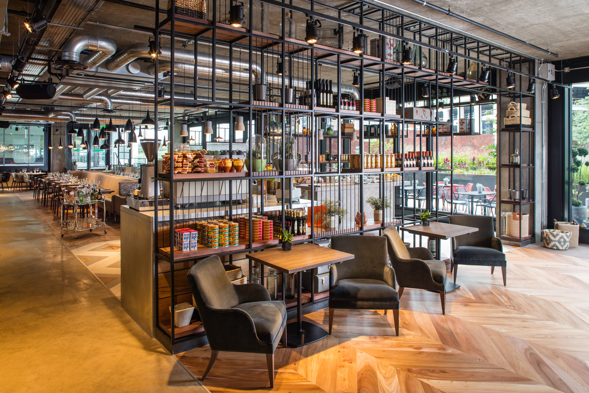Drake and at King's Cross London Bar Reviews DesignMyNight