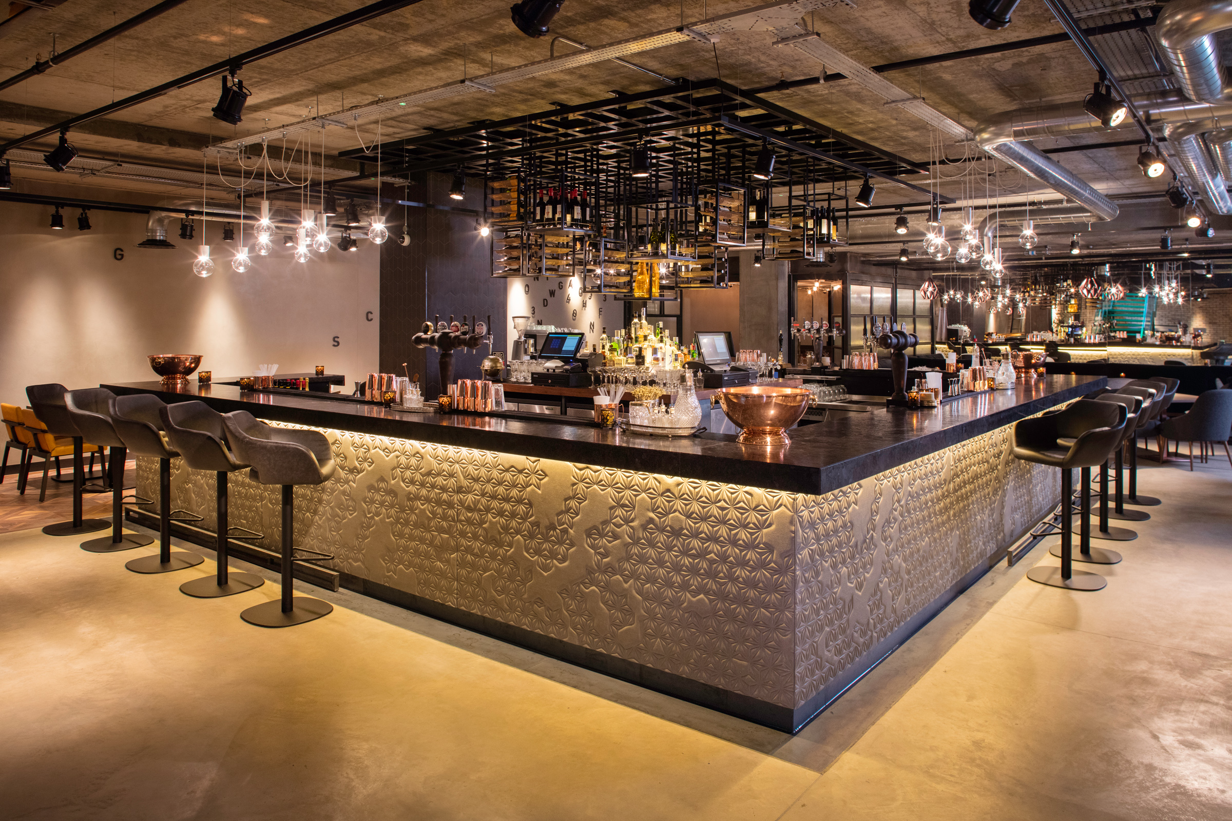 Drake and at King's Cross London Bar Reviews DesignMyNight