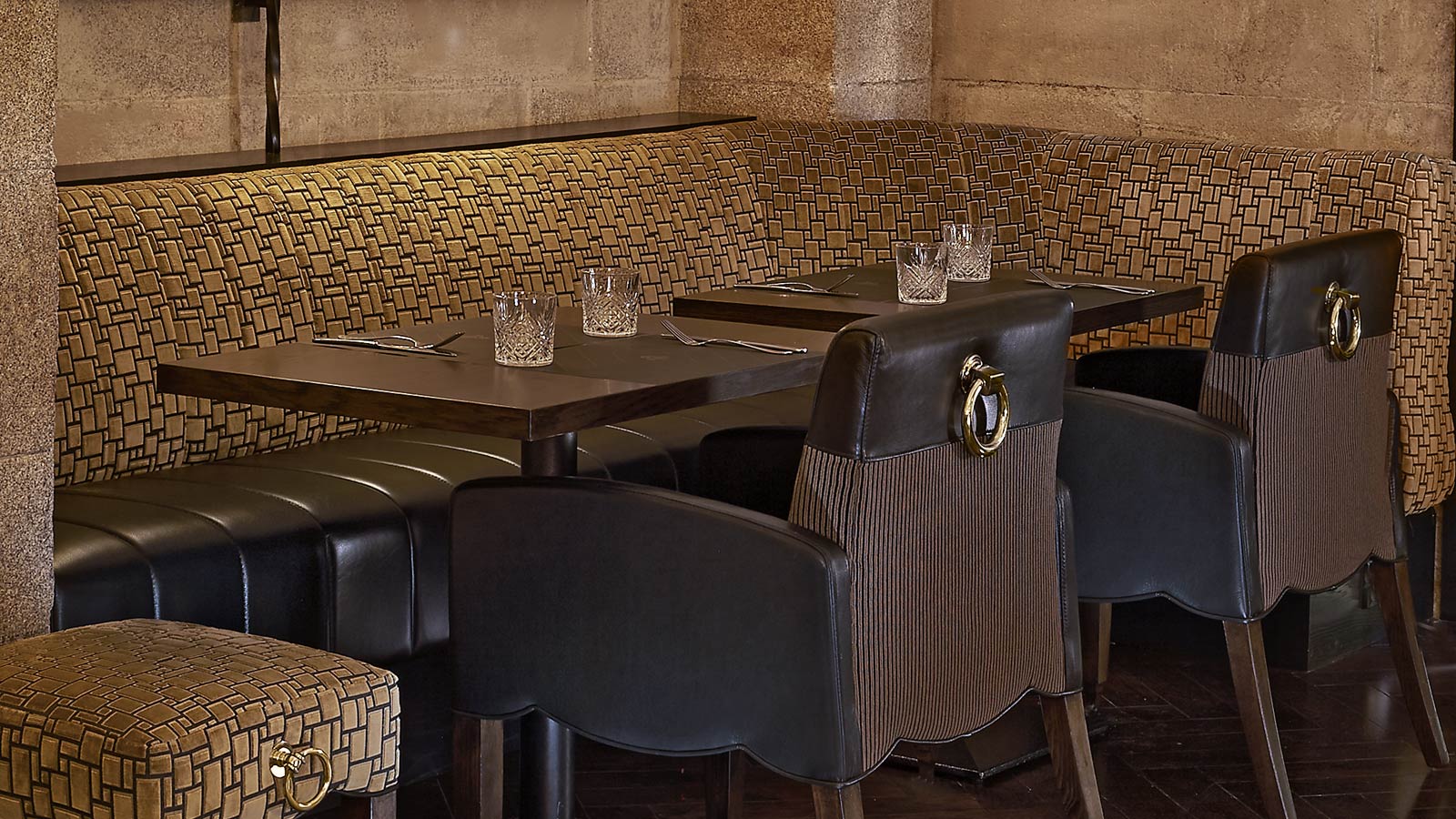 The Mint Bar College Green Dublin Restaurant Bar Reviews DesignMyNight