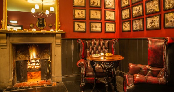 Cosy London Pubs Traditional Pubs With A Fire In London