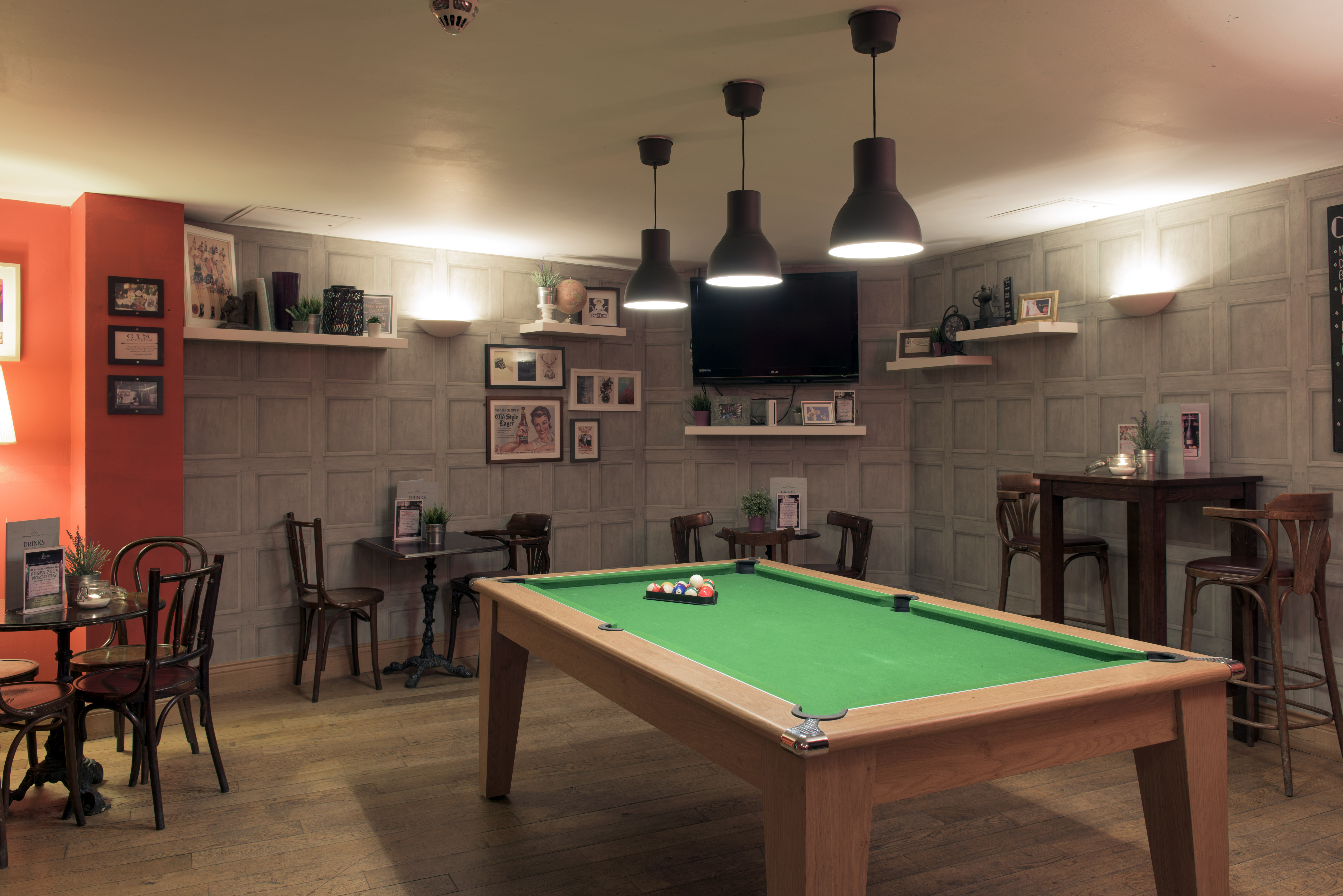 Jamies Ludgate Hill Bar London Wine Bar St Pauls London Bar Review DesignMyNight