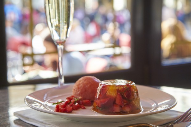 Tuttons Restaurant London | Covent Garden Restaurant Bar Reviews ...