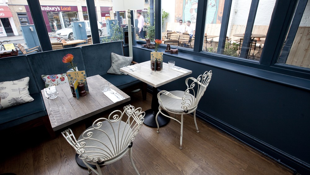 The Halfway House Earlsfield London Bar Reviews DesignMyNight