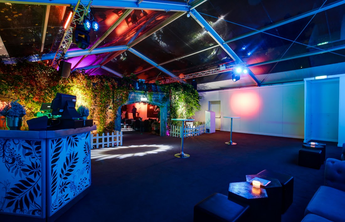 Silent Disco Kensington, London Themed Nights Reviews DesignMyNight