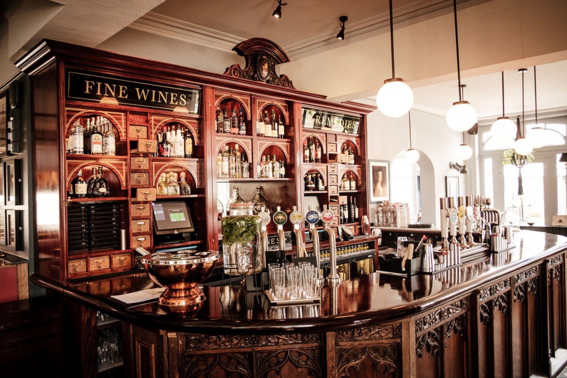 The Queen's Head Kingston London Bar Reviews DesignMyNight