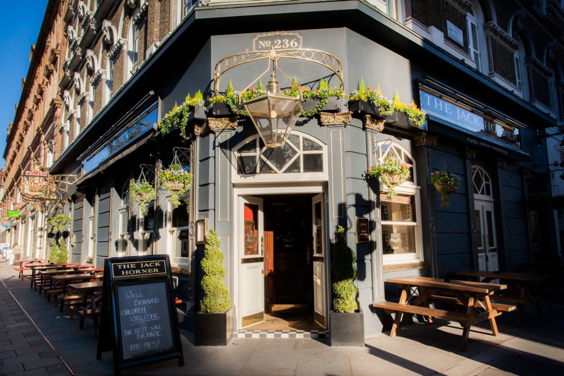 The Jack Horner Tottenham Court Road London Pub Reviews DesignMyNight