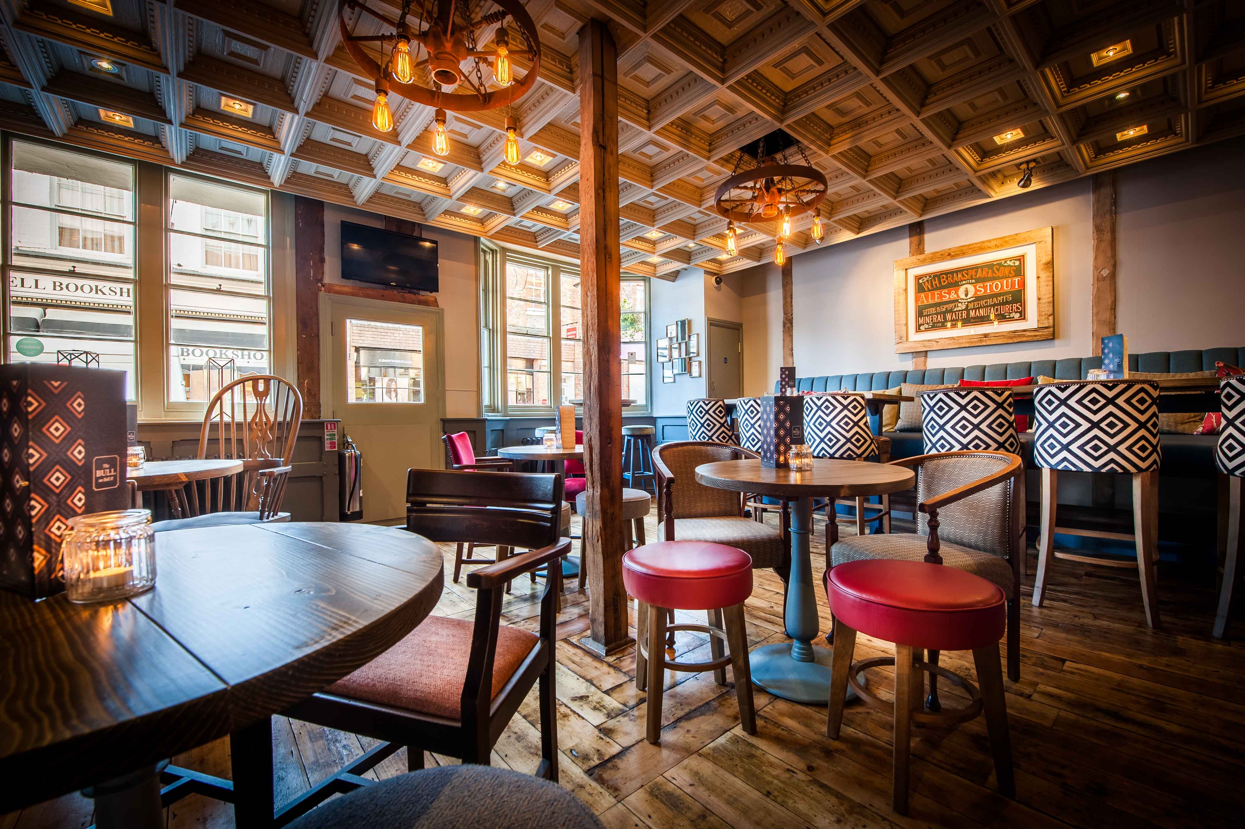 The Bull on Bell Street HenleyonThames Bar Reviews DesignMyNight