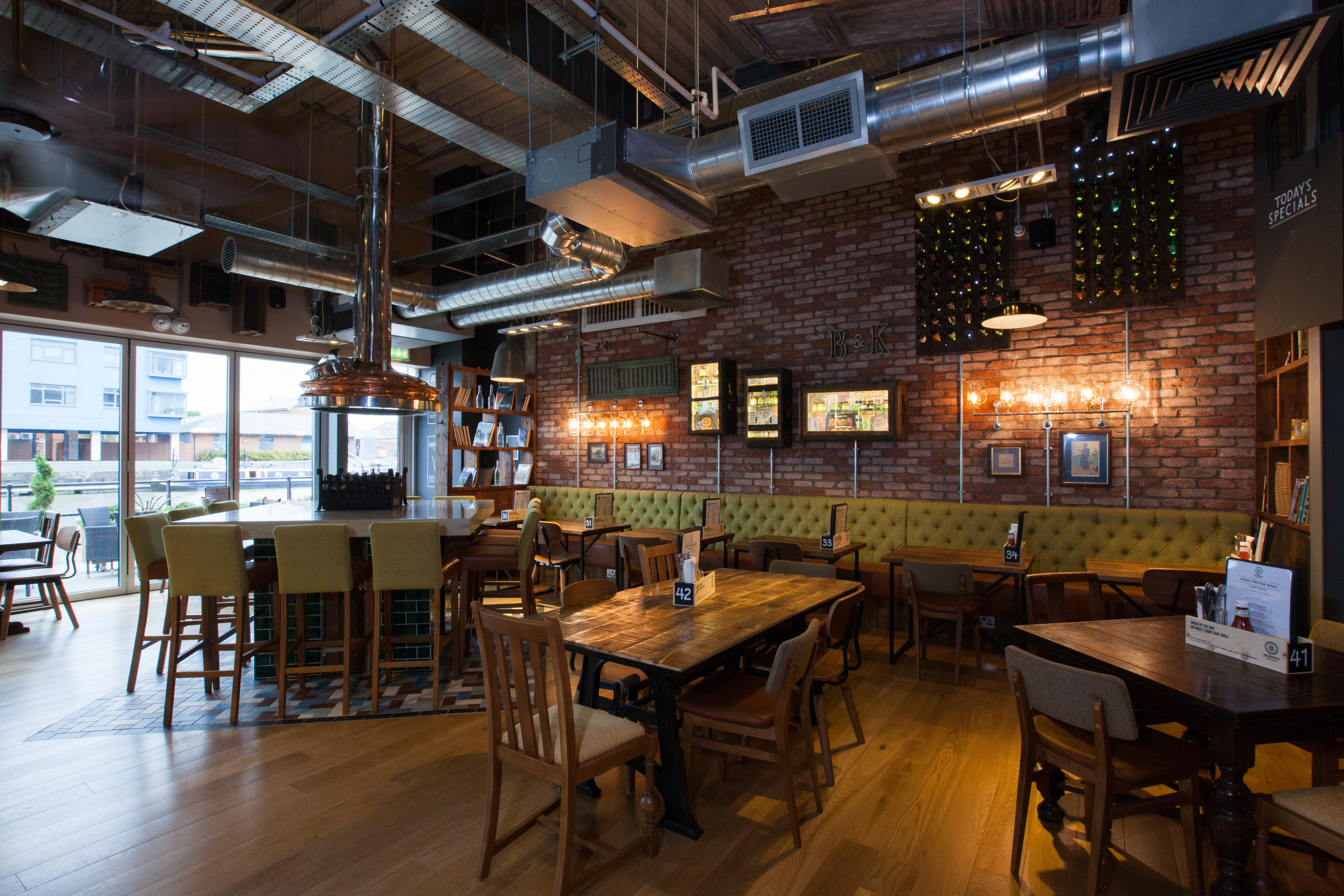 Brewhouse & Kitchen Gloucester Quays DesignMyNight