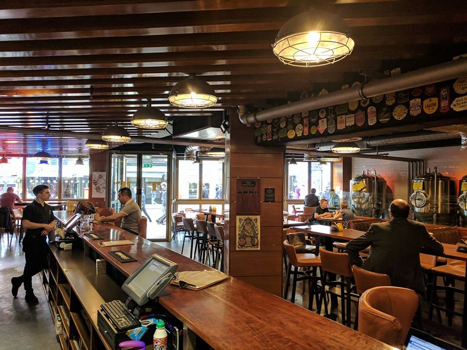 Tapped Leeds Leeds Bar Reviews DesignMyNight