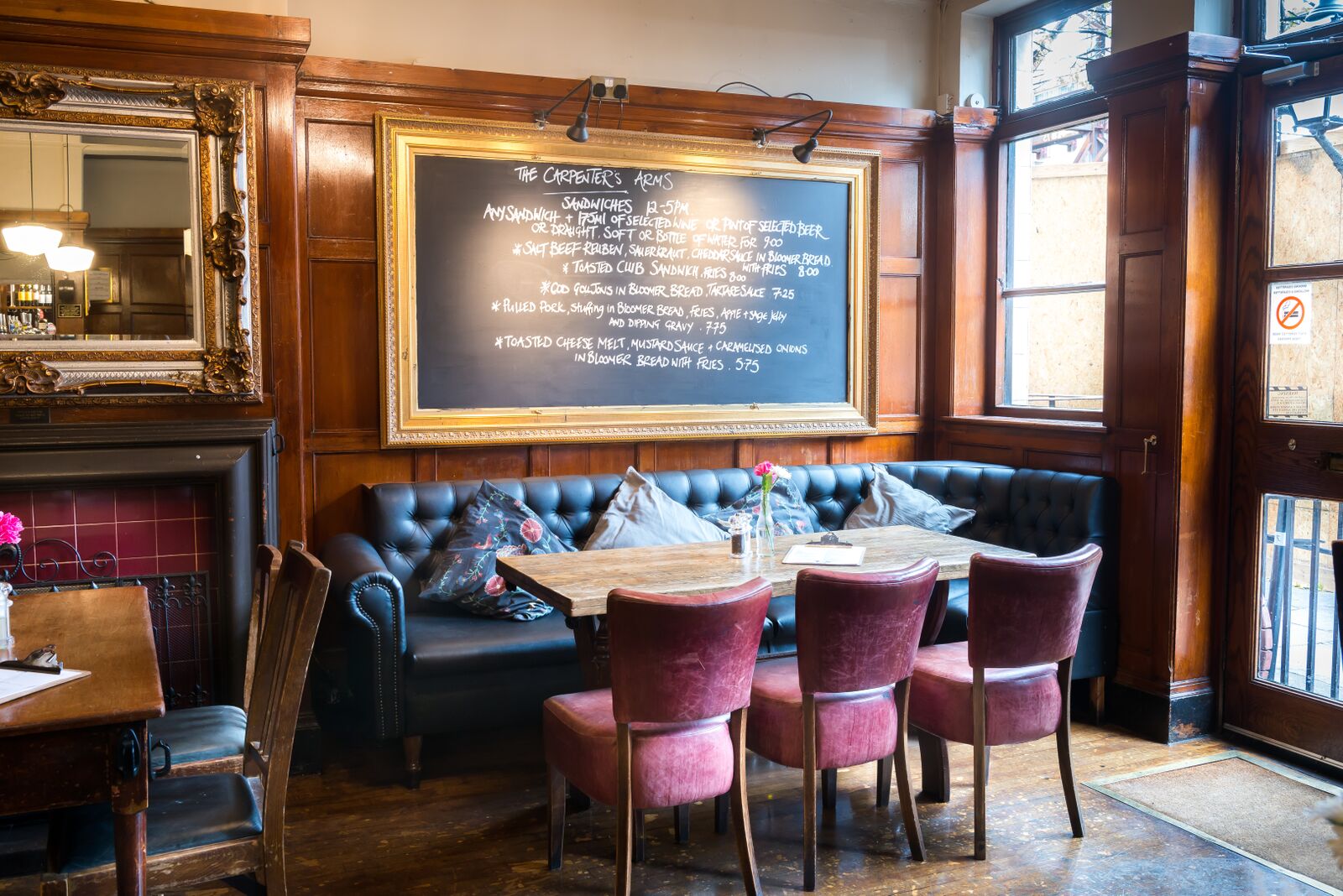 Carpenters Arms Fitzrovia London Pub Reviews DesignMyNight