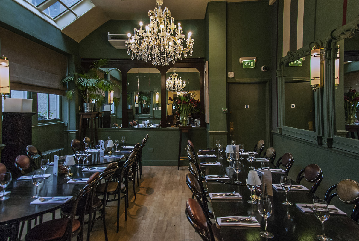 Browns Brasserie & Bar Edinburgh Edinburgh Bar Reviews DesignMyNight