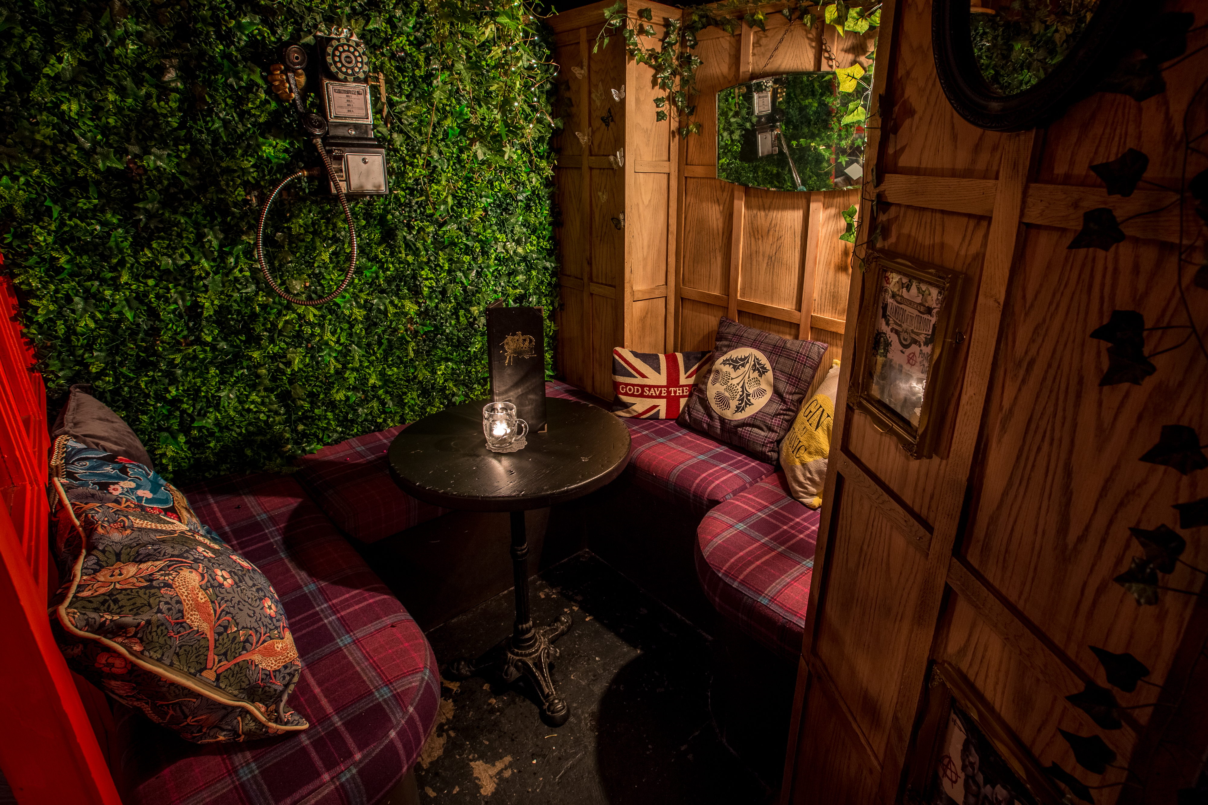 London Cocktail Club Bar Goodge Street London Reviews DesignMyNight