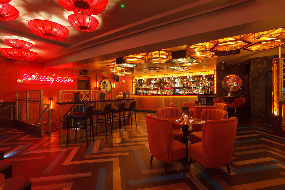 Dirty Martini Birmingham Cocktail Bar In Central Birmingham