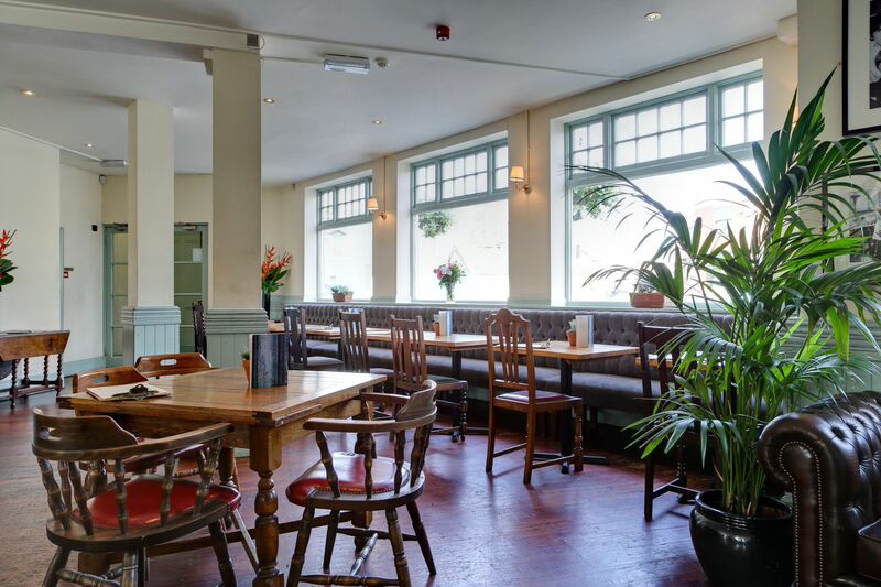 New Years Eve Party at The Rose | Fulham, London New Years Eve Party Reviews | DesignMyNight
