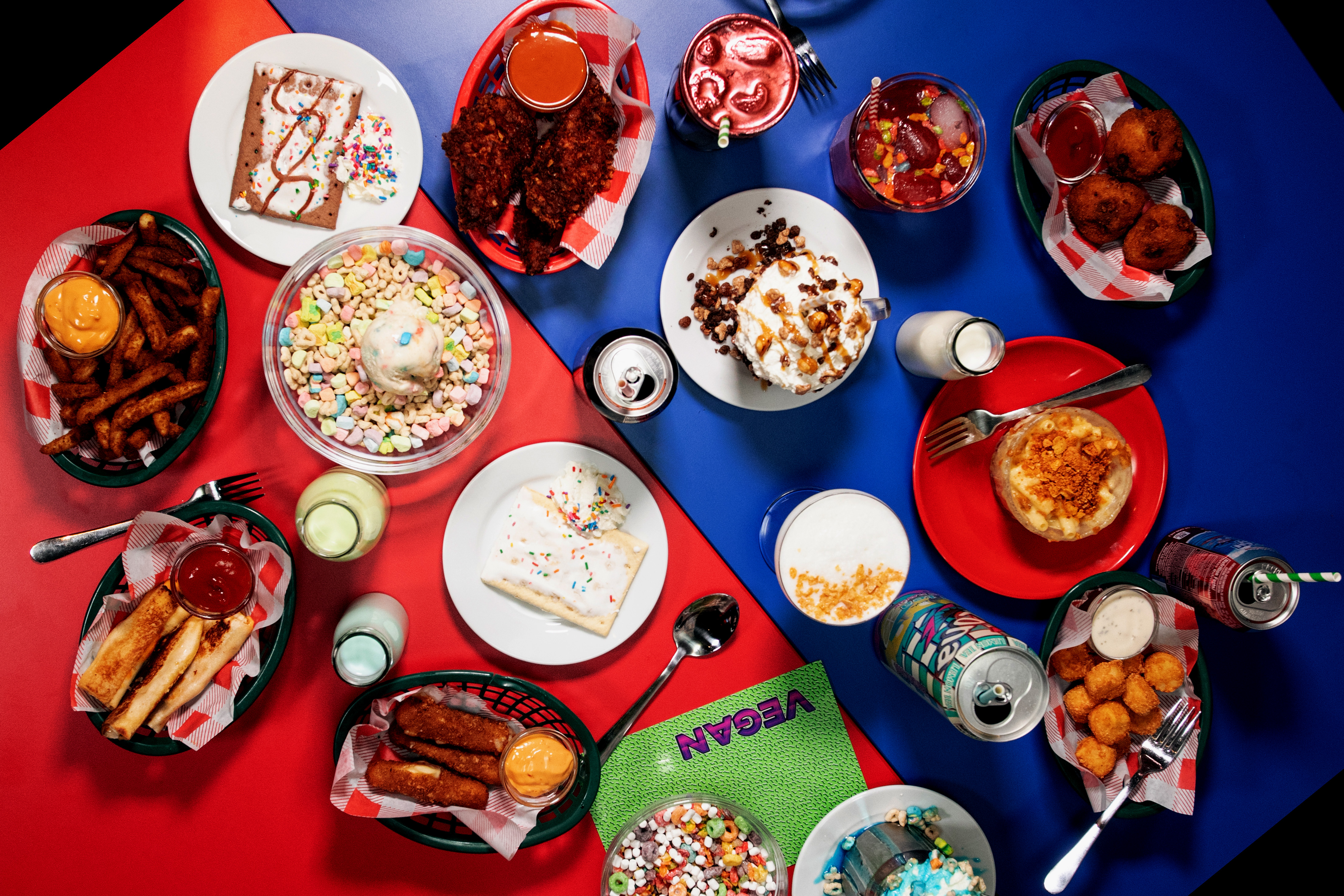 FRIENDS QUIZ NIGHT CEREAL KILLER CAFE Brick Lane, London Comedy