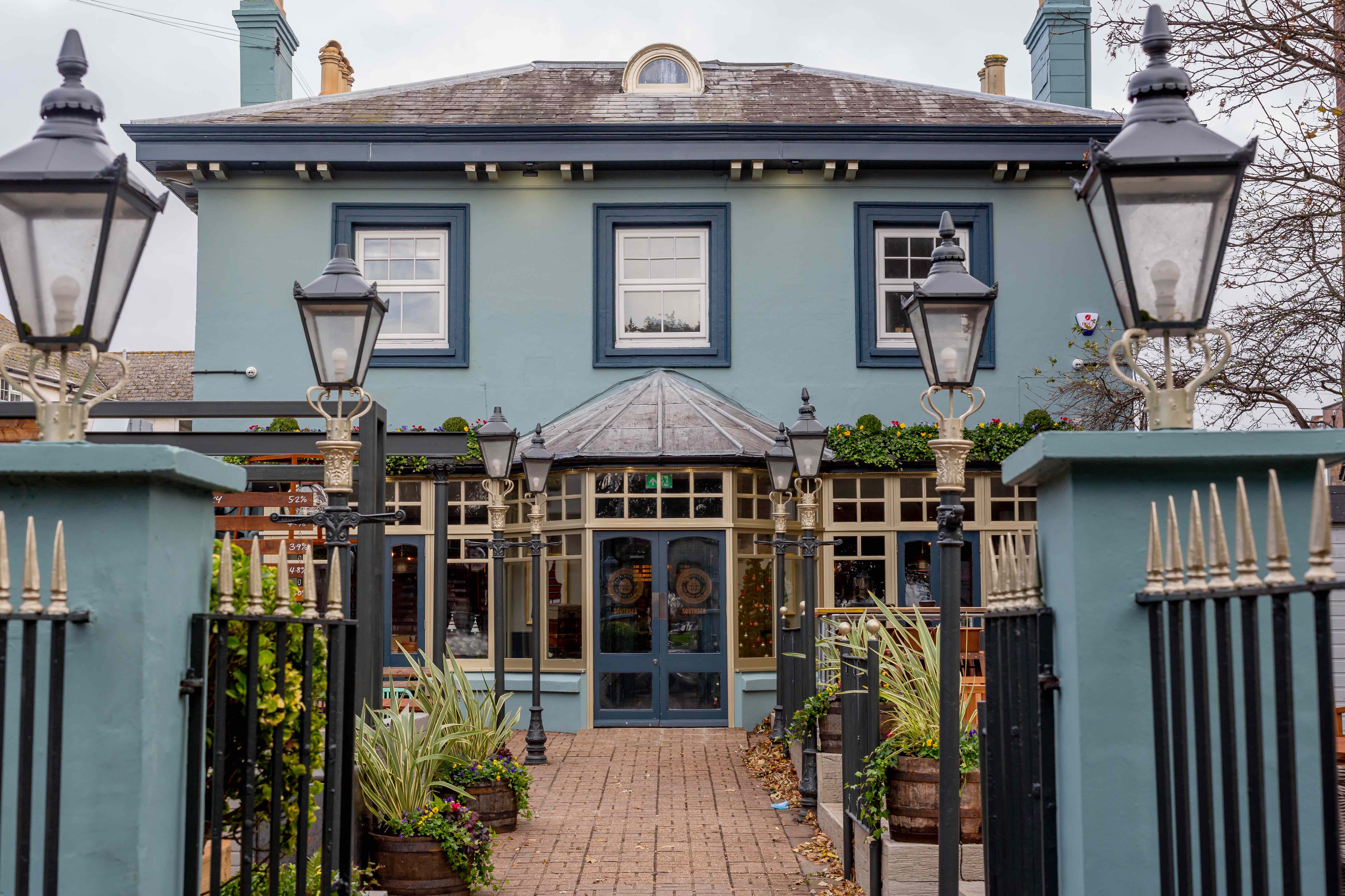 Brewhouse & Kitchen Southsea UK Restaurant Reviews DesignMyNight