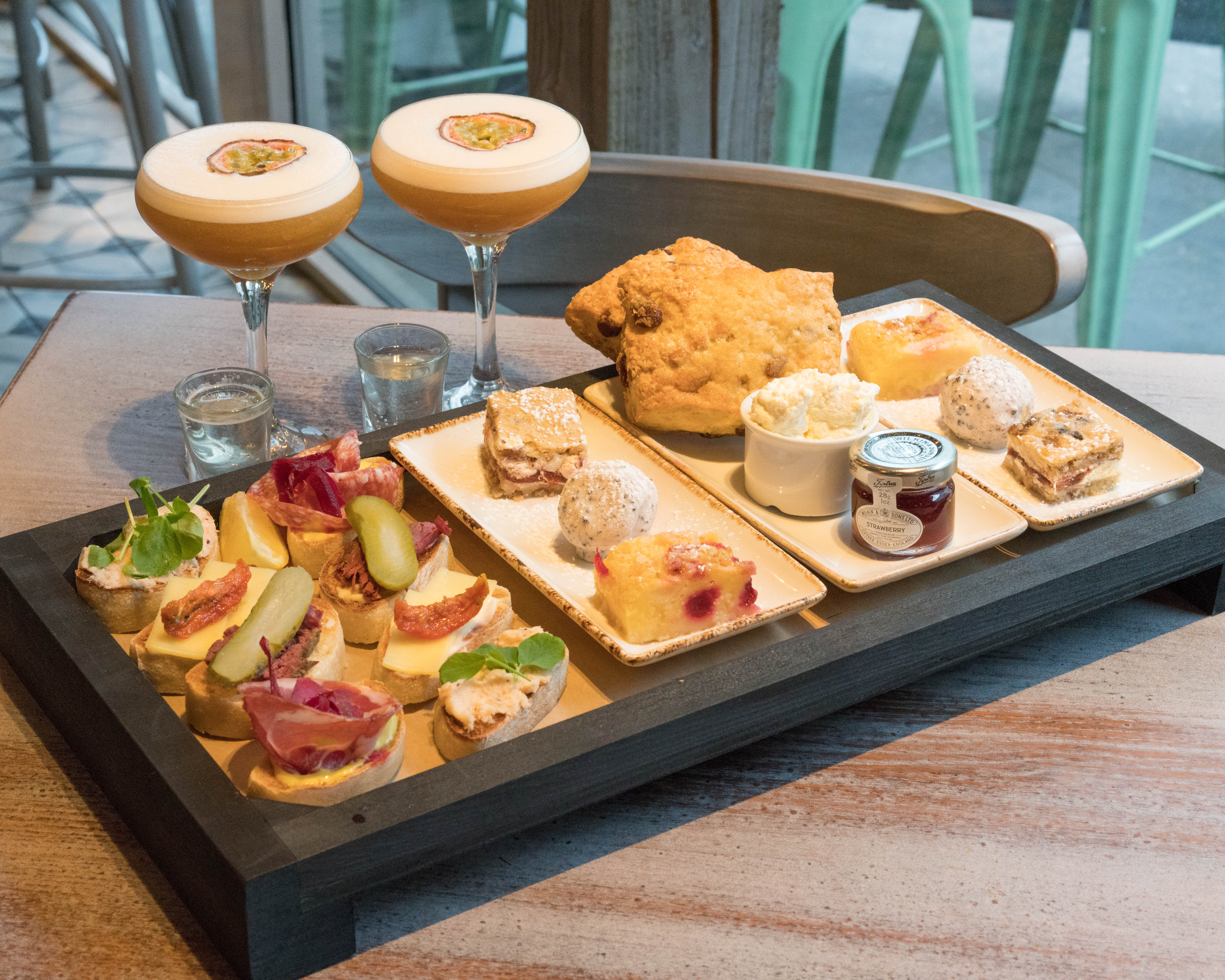 Slug and Lettuce, Aldgate London Bar Reviews DesignMyNight