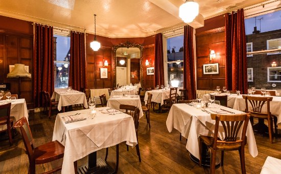 Valentine's Day Dinner | Chelsea, London Date Night Reviews | DesignMyNight