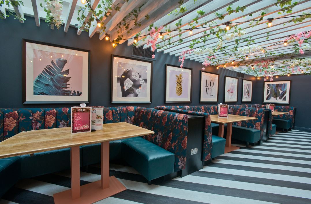 Slug and Lettuce, Aldgate London Bar Reviews DesignMyNight