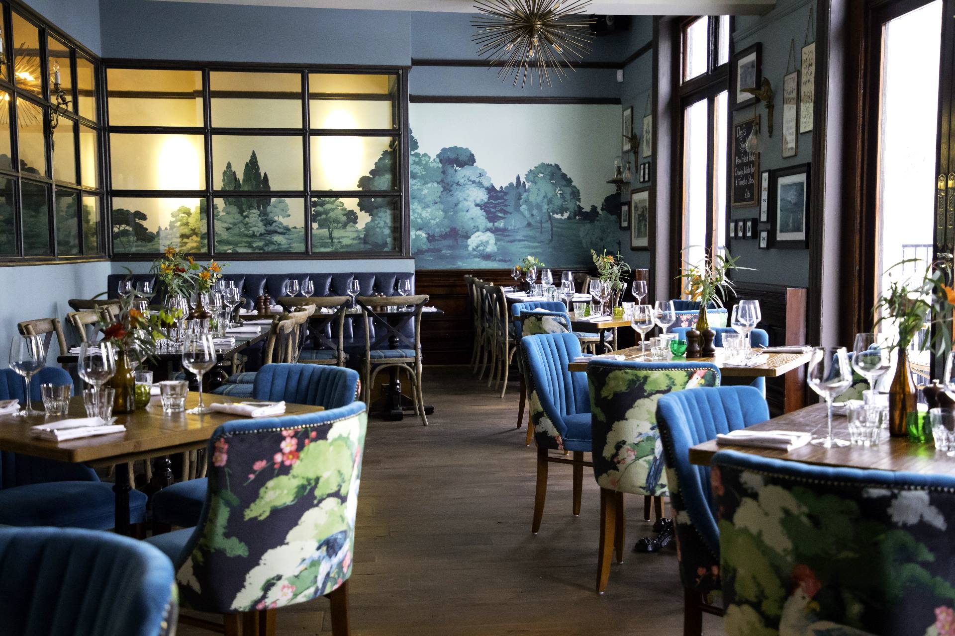 The Swan Kensington London Pub Reviews DesignMyNight