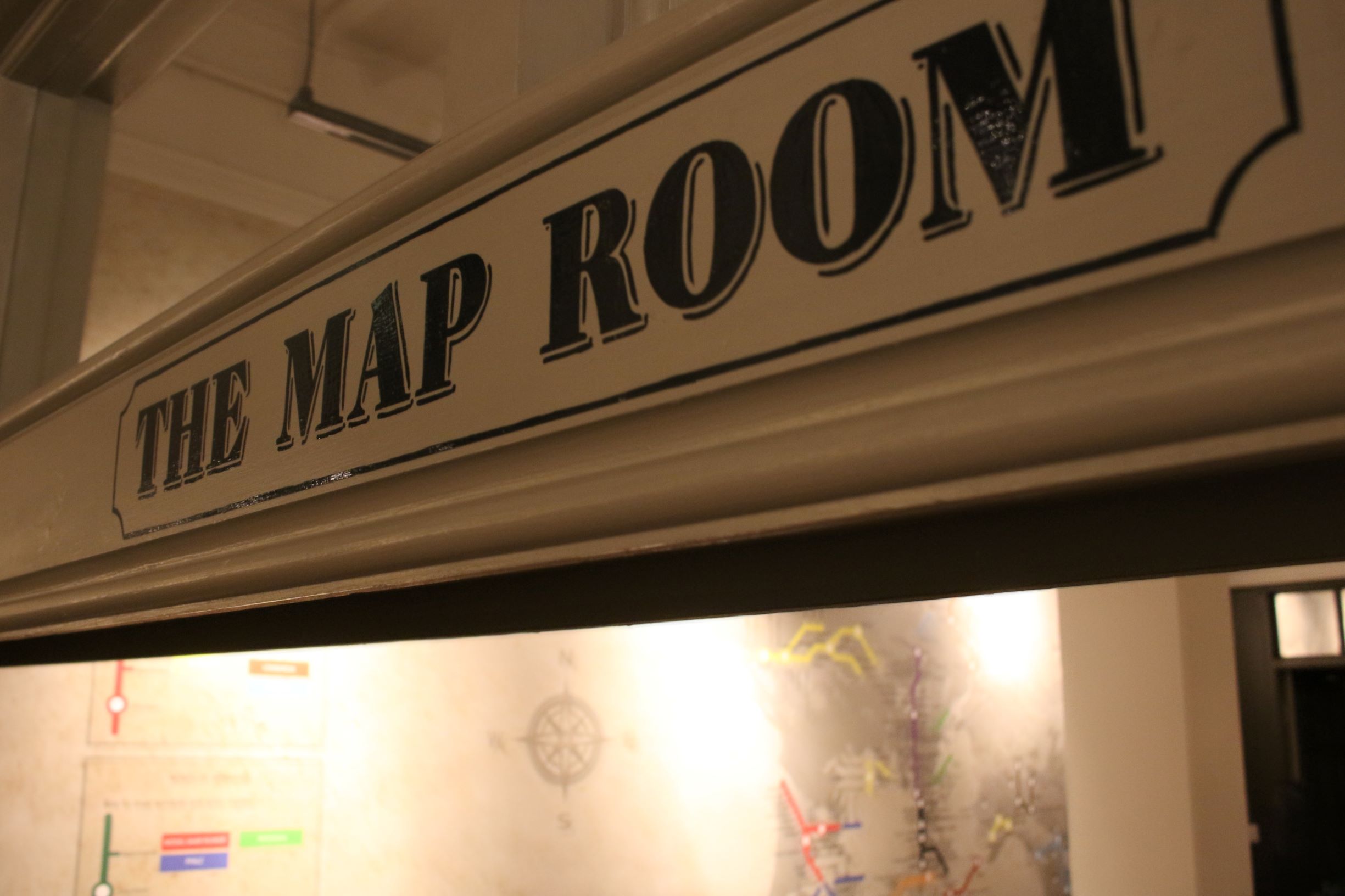 Daly's Wine Bar Strand London Bar Reviews DesignMyNight