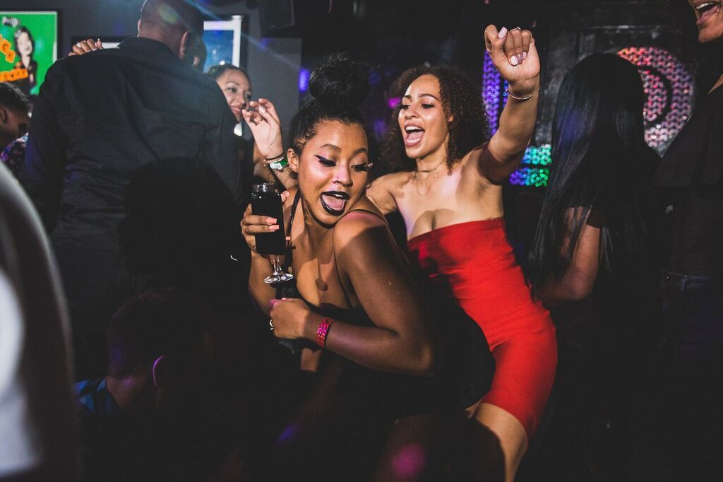 Paint The Town Paint Party London Hen Party Reviews DesignMyNight