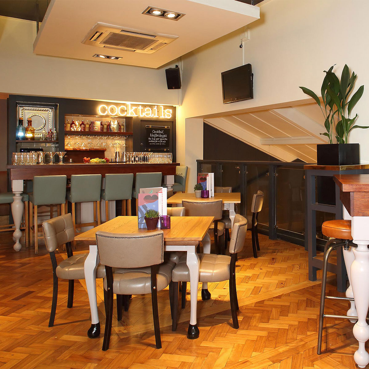 All Bar One Guildford Guildford Bar Reviews DesignMyNight