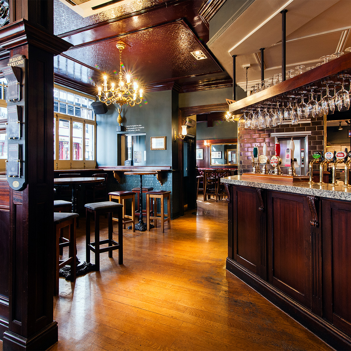The King's Head Mayfair London Bar Reviews DesignMyNight