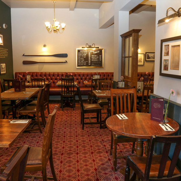 The Mitre Cambridge Pub ReviewsHarrogate DesignMyNight