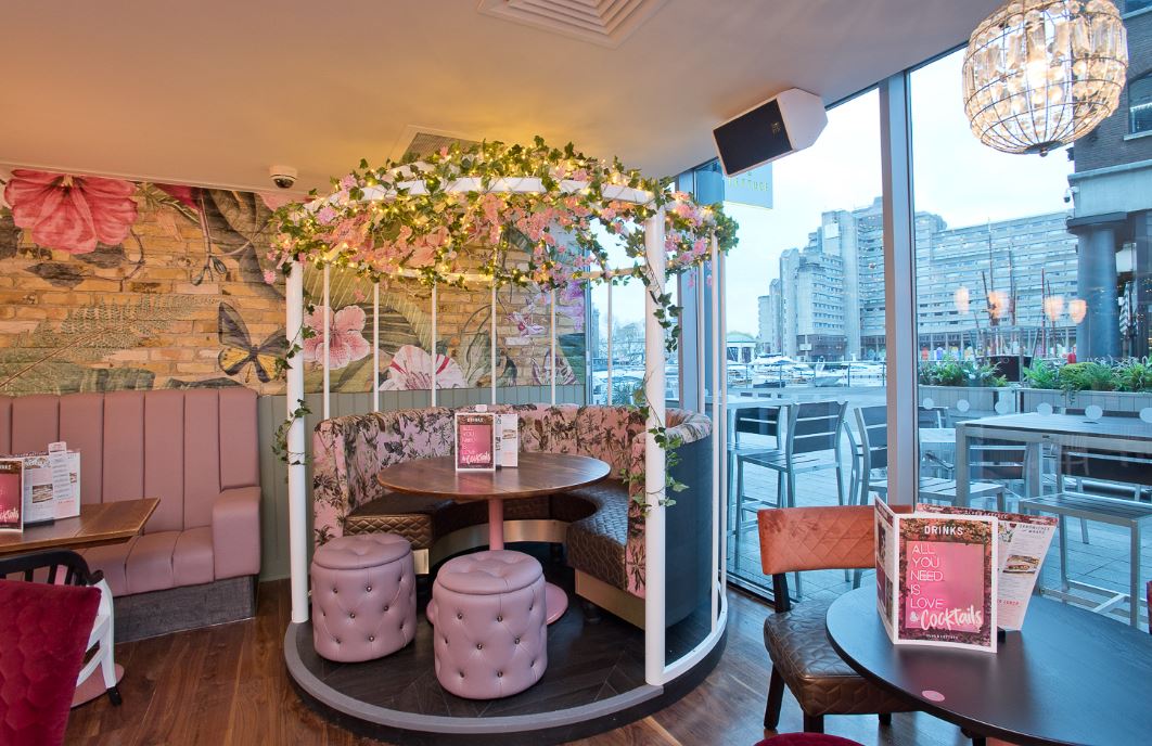 Slug and Lettuce Tower Bridge photo 5
