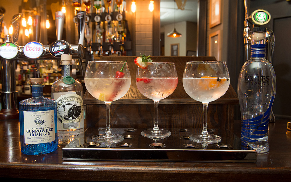 O'Sheas Irish Bar Oxford Road Manchester Bar Reviews DesignMyNight