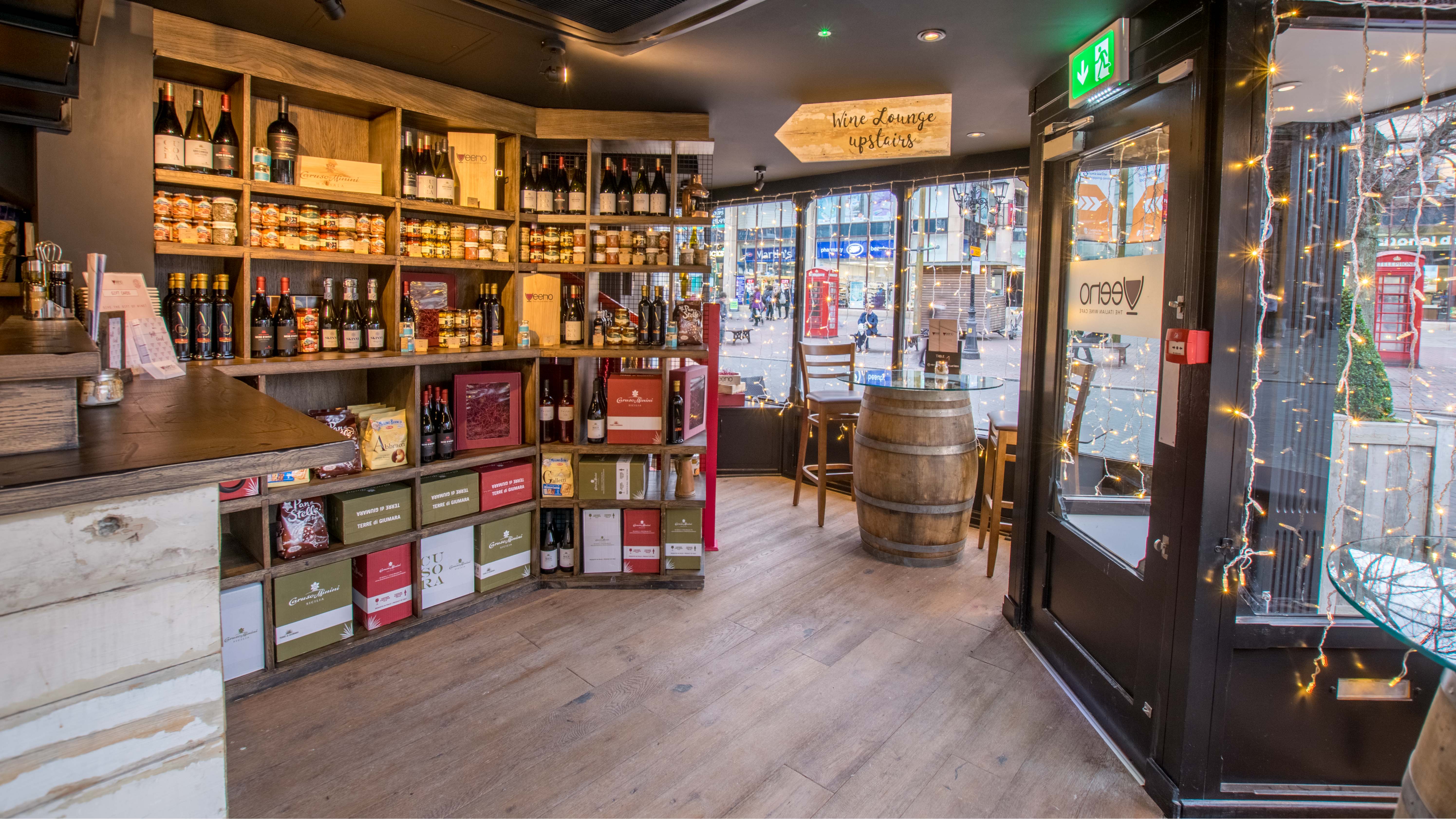 Veeno Chester Chester Bar Reviews DesignMyNight