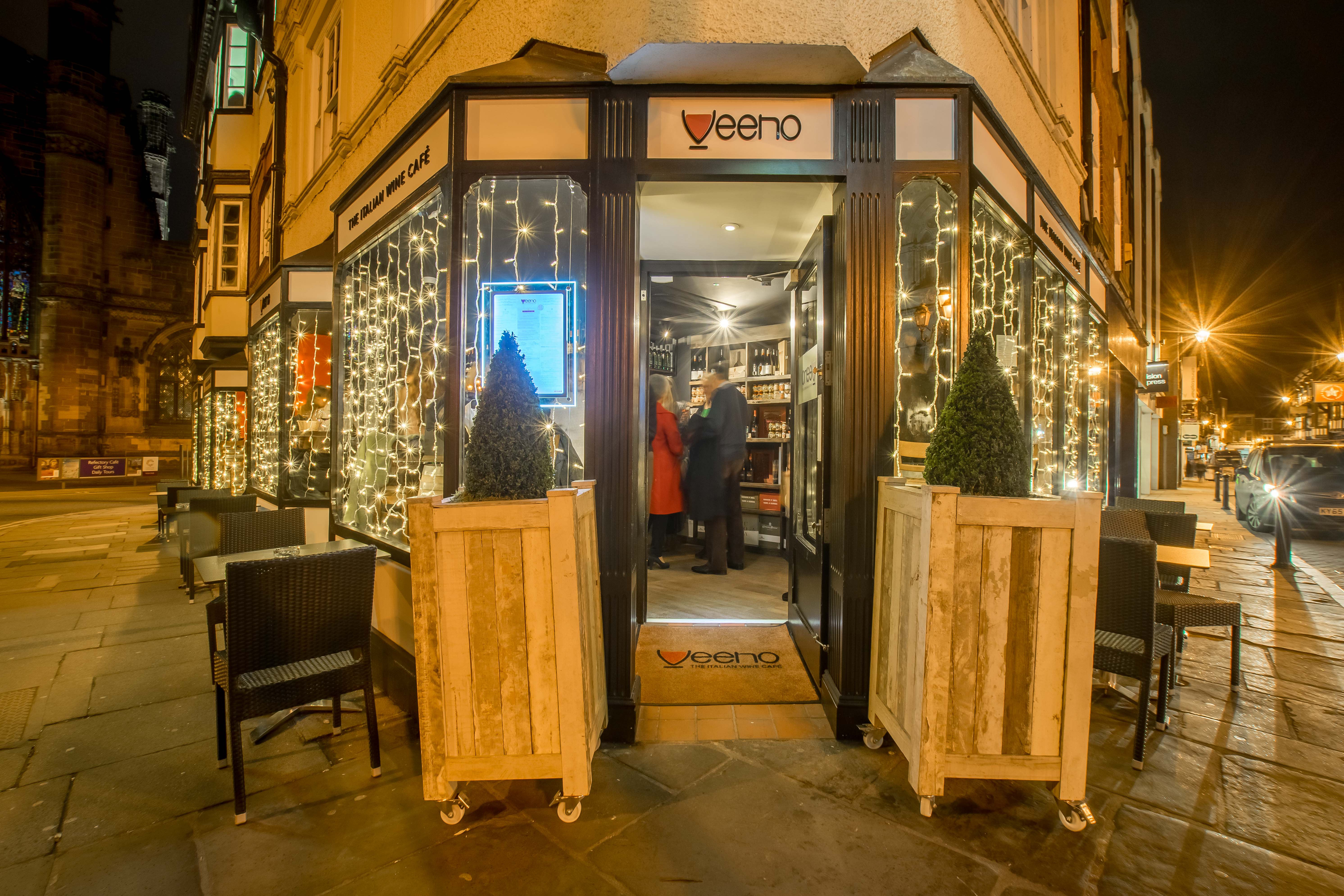 Veeno Chester Chester Bar Reviews DesignMyNight