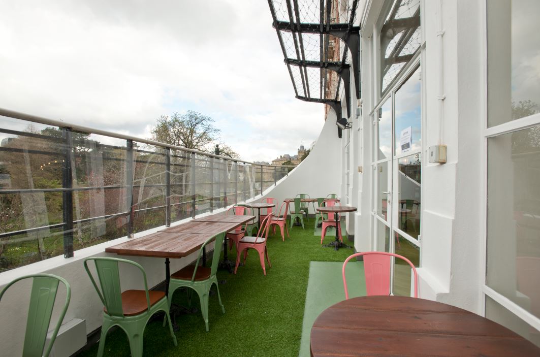 Slug and Lettuce Bournemouth UK Restaurant Reviews DesignMyNight