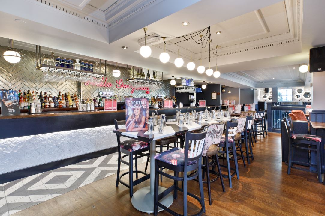 Slug and Lettuce Bournemouth, Old Christchurch Rd UK Restaurant