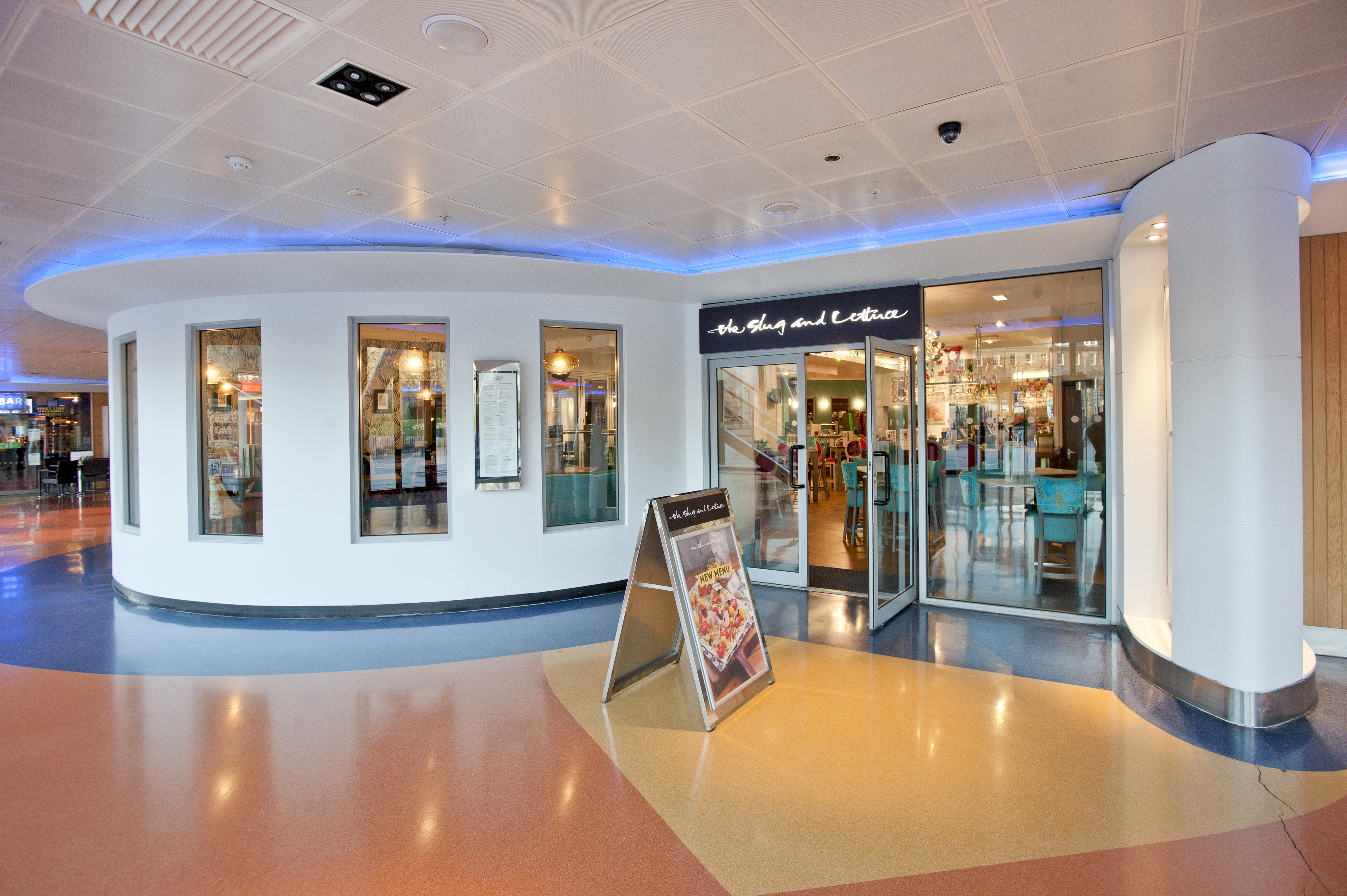 Slug and Lettuce Edinburgh Bar Reviews DesignMyNight