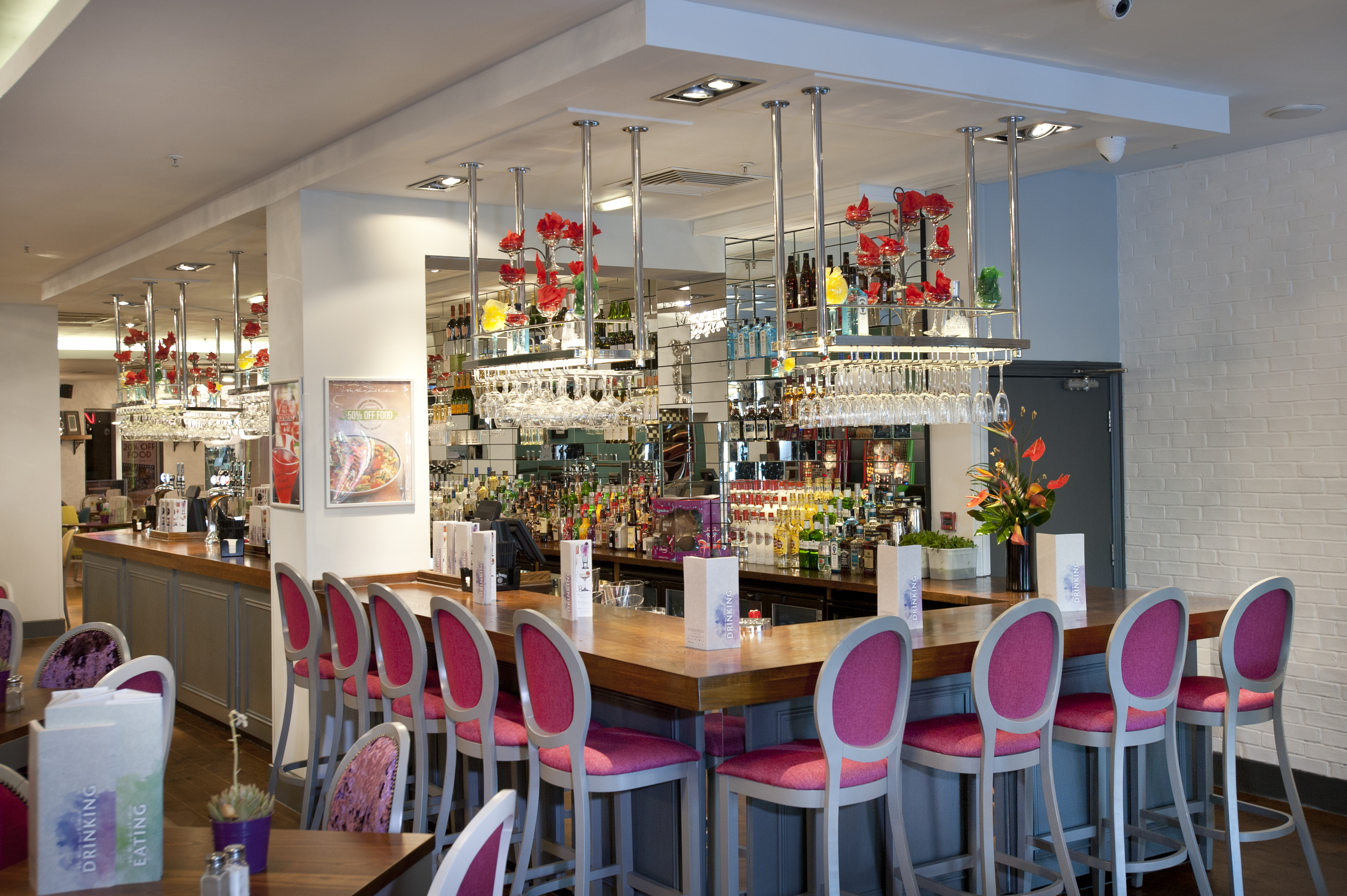 NYE Sparkle Party at Slug and Lettuce Edinburgh, Omni Centre