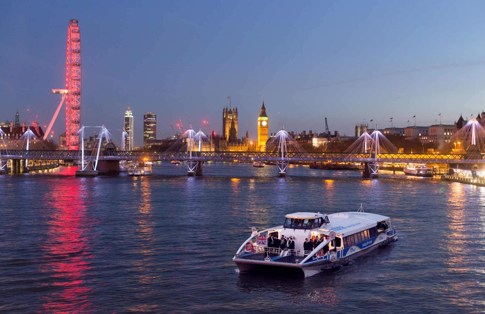 New Year’s Eve Dinner at The Listing and Firework Cruise | City of London, London Boat Party
